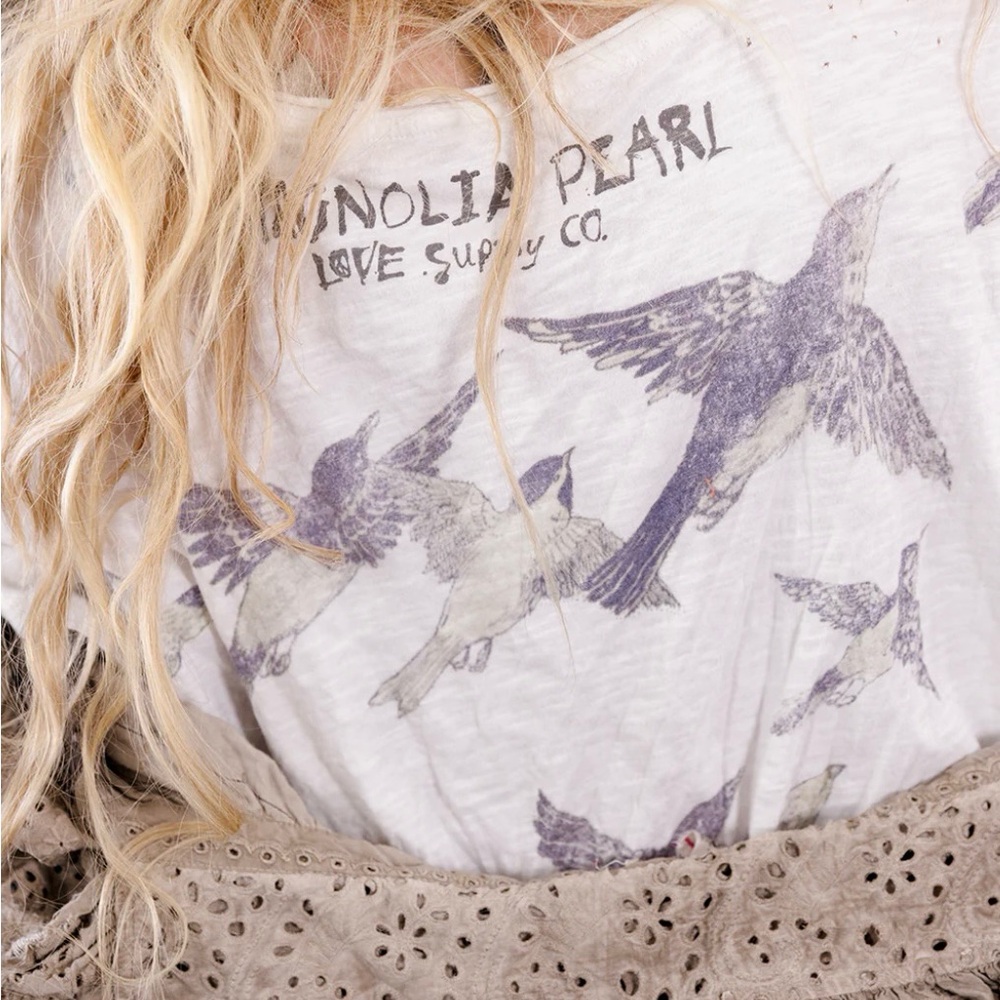 Bird Print Women's Top - Picture 14 of 14